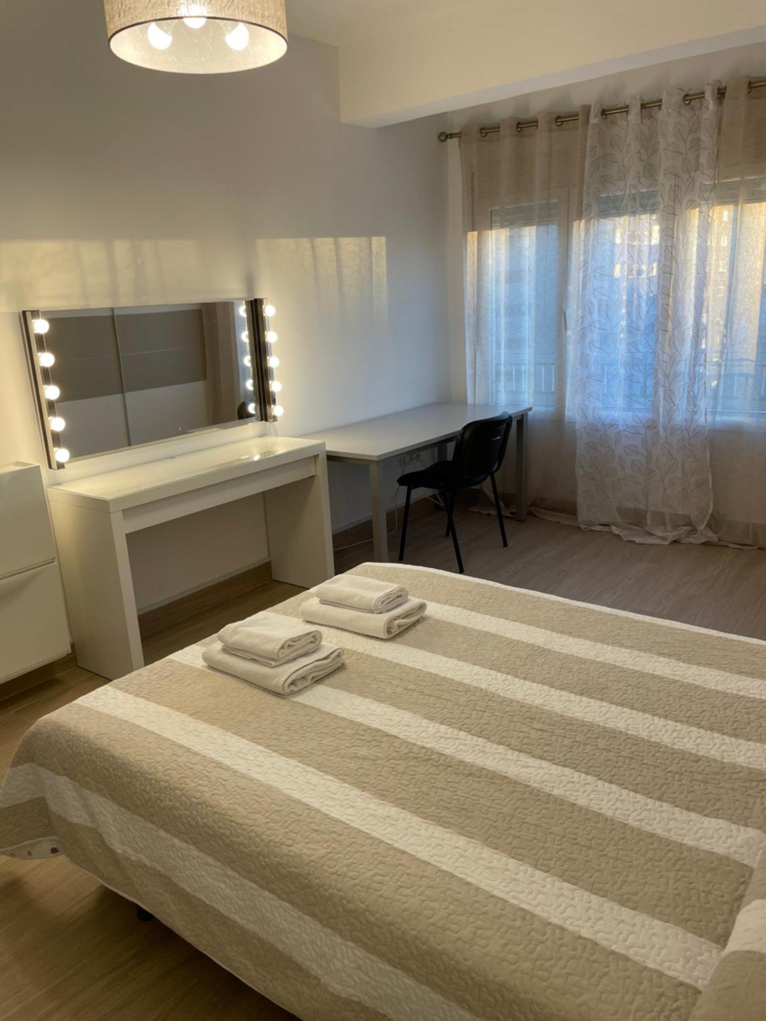 H&H Suite Espectacular Apartamento En El Centro De Granada Exterior foto